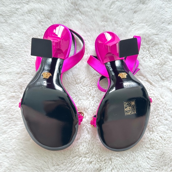 NEW!!! Versace women high heels shoes size 37.5 Authentic Retail 1250$ - Picture 9 of 9